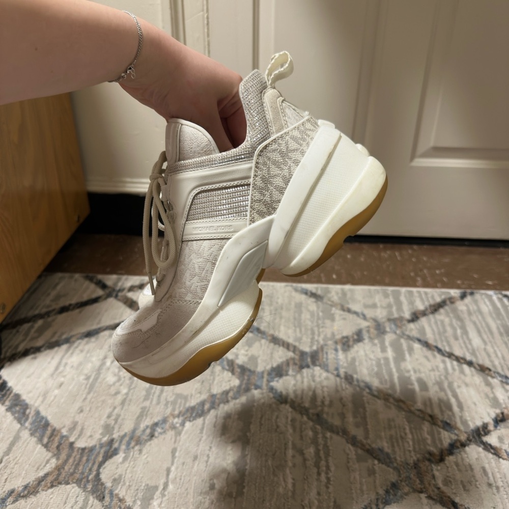 Stylish Cream Women's Sneakers